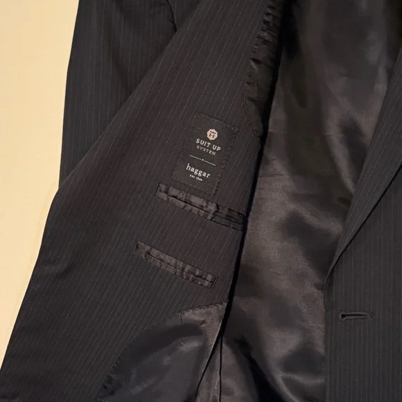 Men’s Haggar black Suit Jacket - Picture 3 of 4
